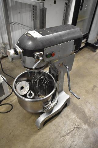 General GEM120 20 Quart Planetary Dough Mixer with bowl, dough hook, paddle, whisk attachments. 110V, 1 Phase.