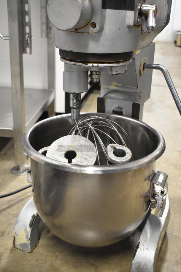 General GEM120 20 Quart Metal Dough Mixer with mixing bowl, dough hook, paddle, and whisk. 110V, 1 Phase. Used condition.