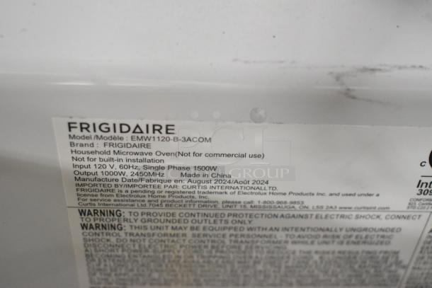 Frigidaire EMW1120-B-3ACOM stainless steel countertop microwave, 120V, 1 phase, 1000W output, includes plate.