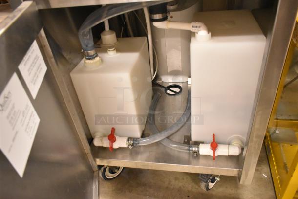 QualServ WMSC24MS stainless steel portable single bay sink with commercial casters, visible piping and water tanks.
