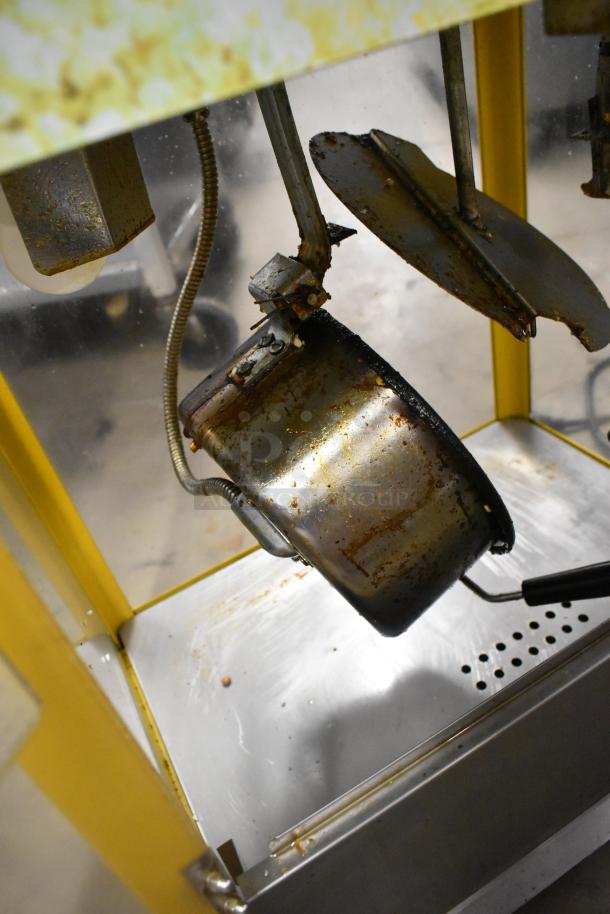 2019 OY-828 Metal Countertop Popcorn Machine, showing interior kettle. Used condition. 110 Volts, 1 Phase.