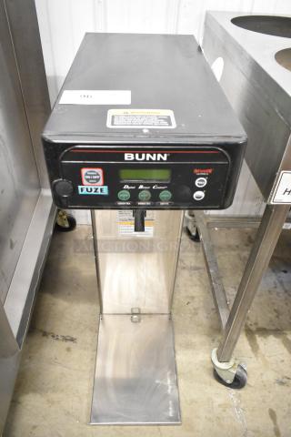 Bunn ITCB-DV Stainless Steel Commercial Iced Tea Machine, 120 Volts, 1 Phase. Features control panel and good condition.