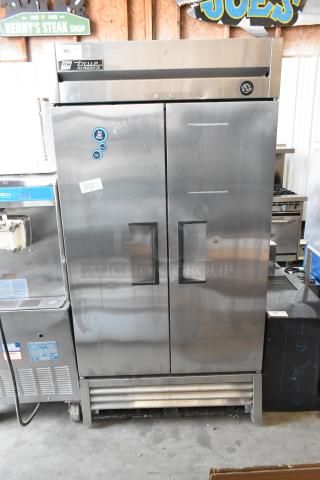 True T-35 Stainless Steel 2 Door Reach-In Cooler with Poly Coated Racks. Model T-35, 115V, 1 Phase. Commercial grade.