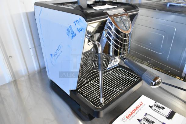 BRAND NEW 2024 Nuova Simonelli OSCAR II AD Black Espresso Machine, direct connection, 110-120V, scratch and dent condition.