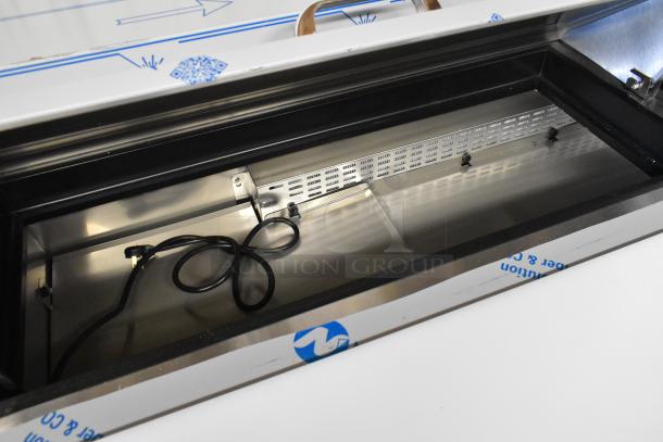 BRAND NEW 2025 Avantco 447APST72 stainless steel sandwich prep table, bain marie top, commercial casters, 115V.