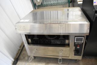 QNC GF5 Stainless Steel Commercial Fryer, electric, ventless, greaseless, Quik N Crispy, 208V, 1 Phase, gently used.