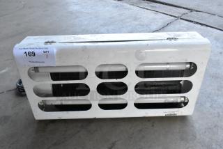 GT-180 Metal Bug Zapper, 115 Volts, 1 Phase, used condition, visible dirt, model tag intact, auction label attached.