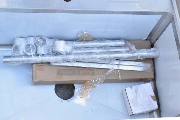 BRAND NEW SCRATCH AND DENT! Steelton 522US3216 32"x16" utility sink for single-inlet faucet, with protective wrapping.