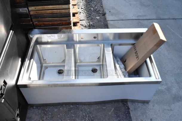 Brand new Steelton 522BS3T38 underbar sink, 3 bowls, 18 gauge, 38"x18.75". Light scratches. Box labeled "LEGS 450".