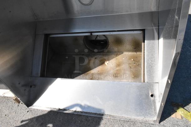 4' CaptiveAire 4830 ND-2 stainless steel grease hood with make-up air vent, shows wear; ideal for commercial kitchens.