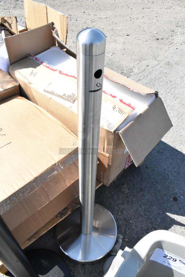 Chrome Smoker Outpost with cigarette symbol, outdoor use, excellent condition, lot includes black and chrome models.
