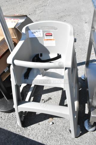 Rubbermaid platinum high chair with wheels, brand new scratch and dent, Microban protection, visible product label.