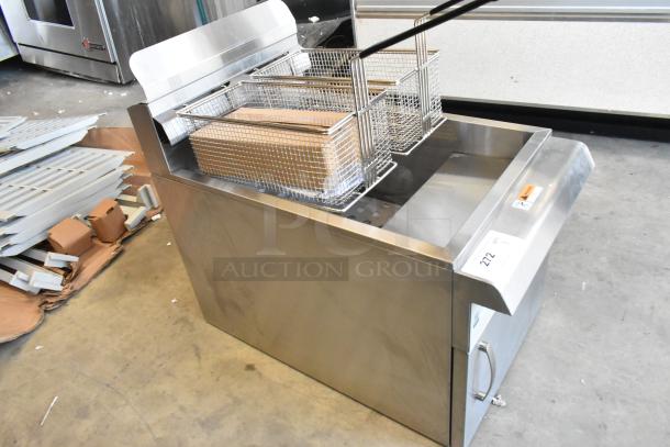 Brand new 2023 Cooking Performance Group 351FCPG30L stainless steel propane fryer, 30 lb capacity, 53,000 BTU.