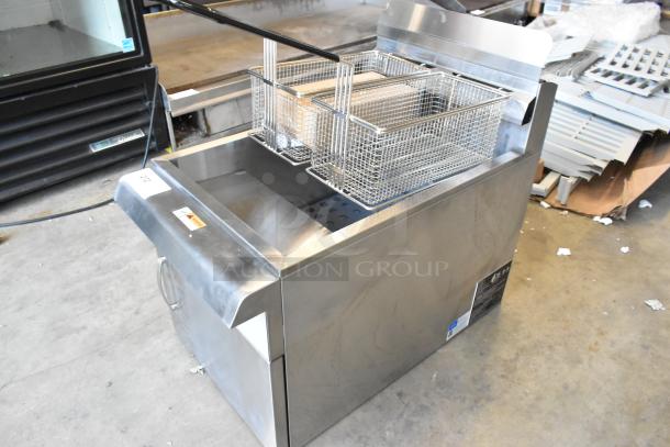 BRAND NEW Cooking Performance Group CPG 351FCPG30L stainless steel 30 lb. countertop fryer, 53,000 BTU, with baskets.