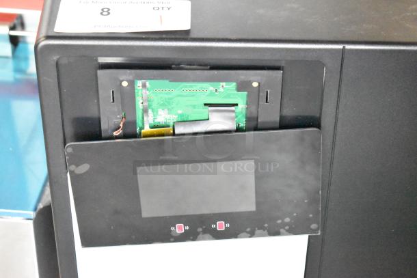 Follett Champion 7 Series Ice Maker, model 7CI112A-IW-NF-ST-00, 7 lb. bin, 100 lb. capacity, air-cooled, countertop unit.