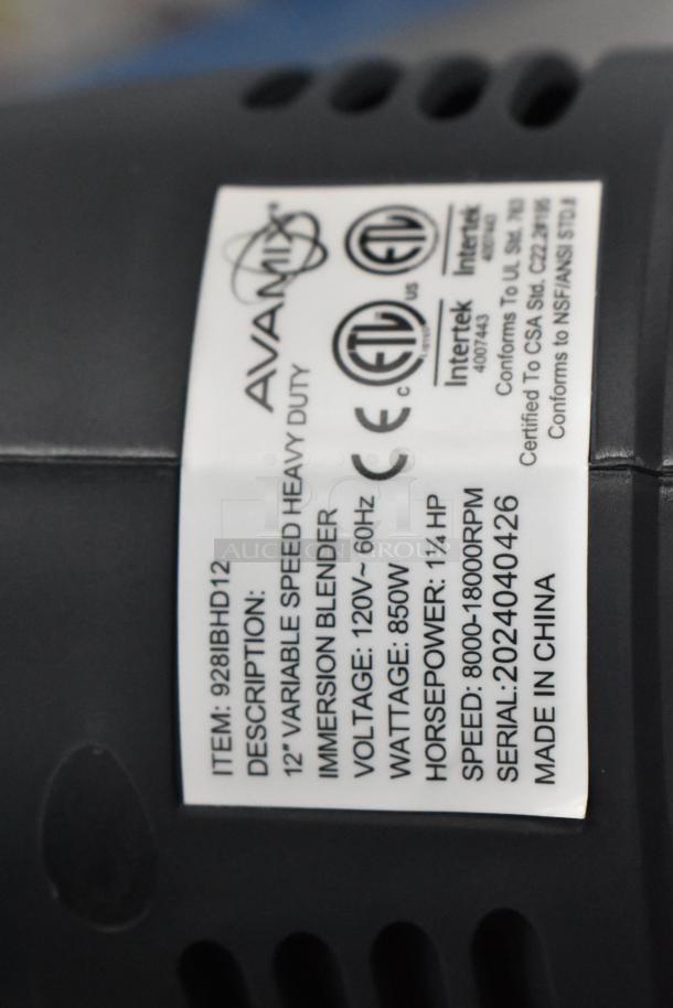 BRAND NEW AvaMix 928IBHD12 12" heavy-duty immersion blender, 1 1/4 hp, variable speed, 120V. Scratch and dent condition.