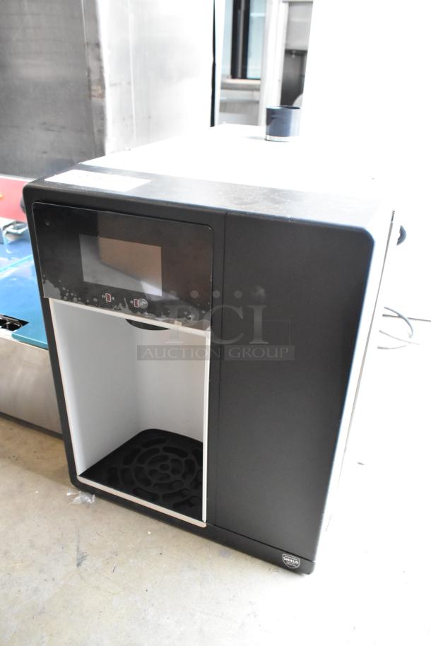 Follett 7CI112A-IW-NF-ST-00 Champion 7 Series countertop ice maker, 7 lb. bin, 100 lb. capacity, air-cooled, like-new condition.