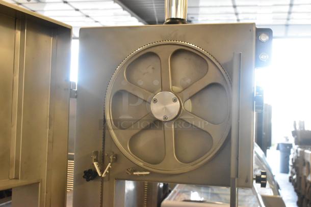 BRAND NEW Avantco 177EMBS94SS Vertical Band Meat Saw, stainless steel, 94" blade, 3 hp, 220/240V, 3 phase.