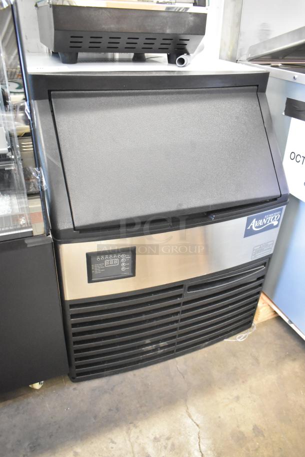 Avantco 194UCF280A stainless steel ice machine, scratch and dent, brand new, 299 lb capacity, 115 Volts, front panel controls.