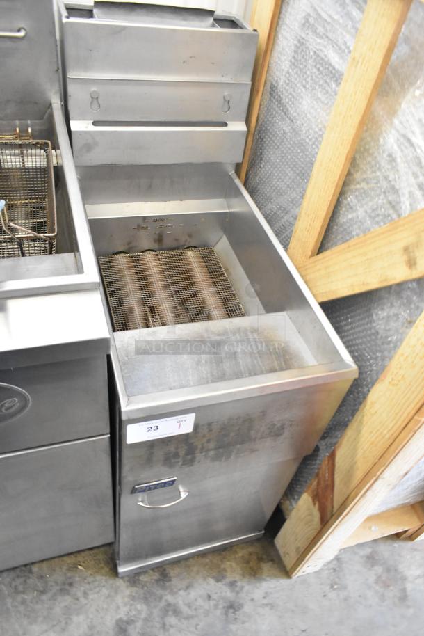 2017 Pitco Frialator stainless steel floor deep fryer, natural gas, 90,000 BTU, includes 2 metal fry baskets.