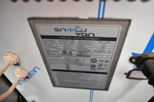 2020 Snow Van NSD-151MW stainless steel ice flaking machine label, 220V, 1 Phase, refrigerant R-404A, made in Korea.