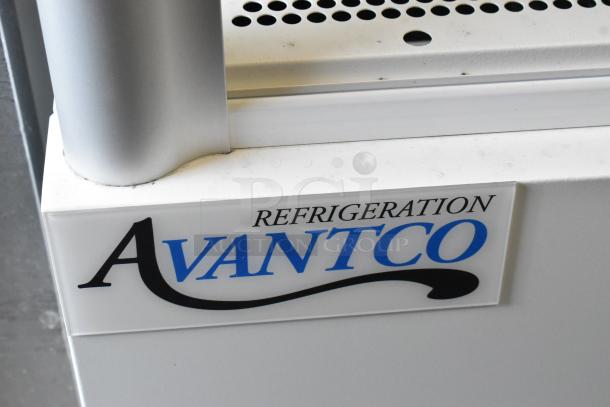 Avantco refrigerated air curtain merchandiser, model 189WVAC28HC, displaying brand label. New with minor scratches and dents.