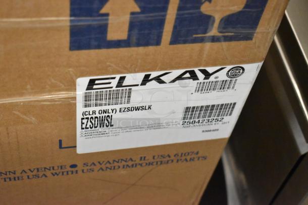 BRAND NEW Elkay 438ESDWK stainless steel water fountain box. Scratch and dent condition. 115 volts, 1 phase.