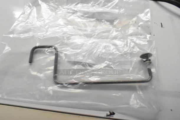 7 new items including 4 ServIt 423WDP15 control knobs, Southbend 1192566 pilot tube, Cleveland ST50010 wheel, and Cleveland 105784 plate assembly.