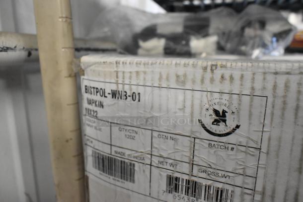 Label on Oxford Super Blend napkin box. Markings include model BINSTPOL-WNB3-01, quantity, country of origin.