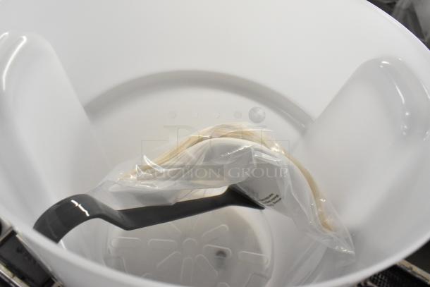 BRAND NEW Toddy® 975CMLTCM 5 Gallon Cold Brew System, commercial use, minor scratches and dents, includes lift accessory.