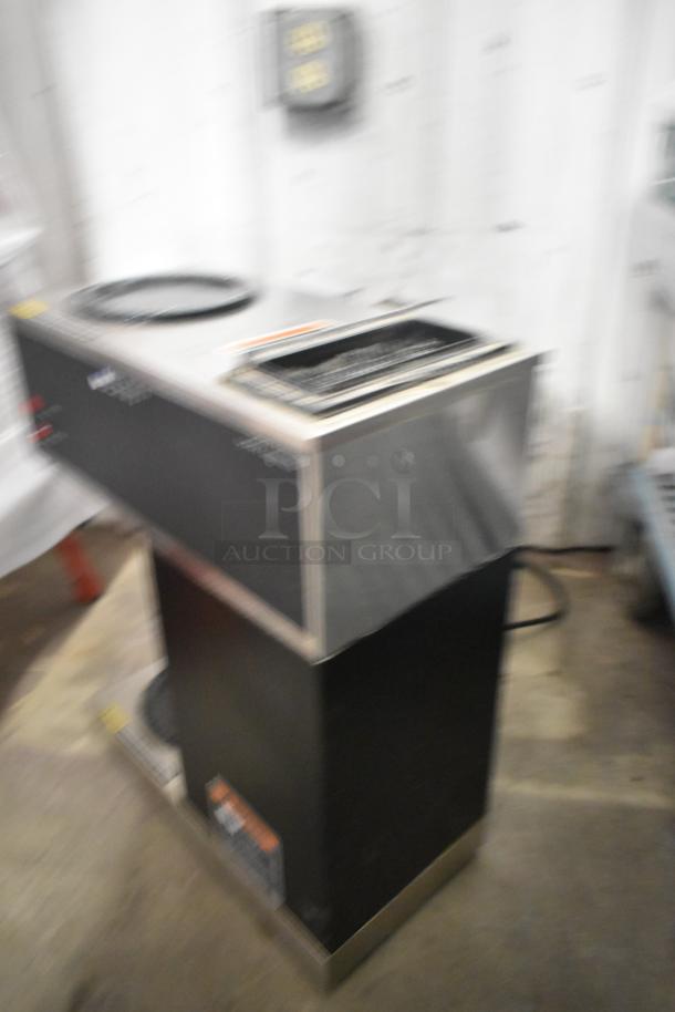 2020 Bunn VPR stainless steel commercial coffee machine, 2 burners, 120V, 1 phase, countertop model.