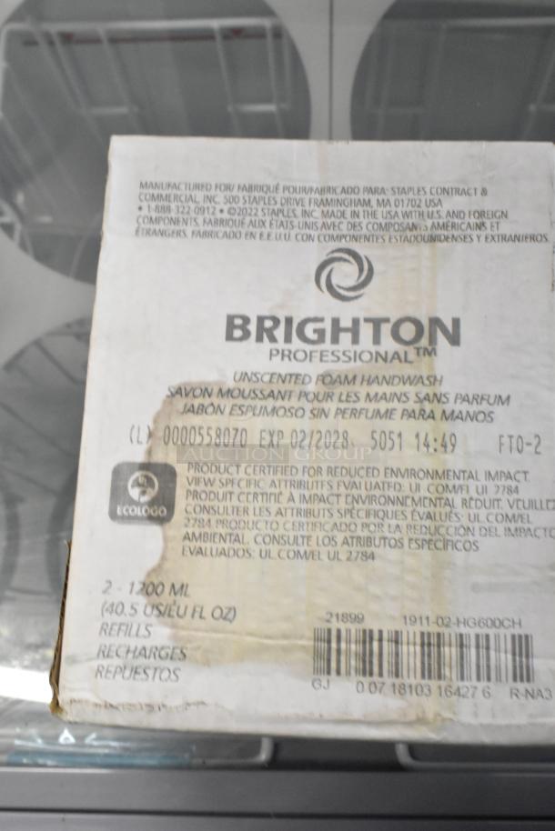 Box of Brighton Professional unscented foam handwash refills, 1700 ml, showing labels with expiration date of 02/2028.