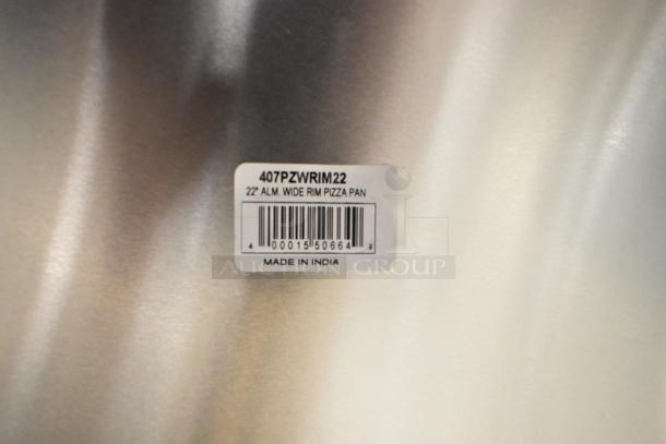 Tag on 407PZWRIM22 Choice 22" Aluminum Wide Rim Pizza Pan, marked "Made in India."