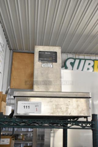 Silverline 3250 metal countertop scale, 115 volts, 1 phase, with visible control panel and manufacturer label, used condition.