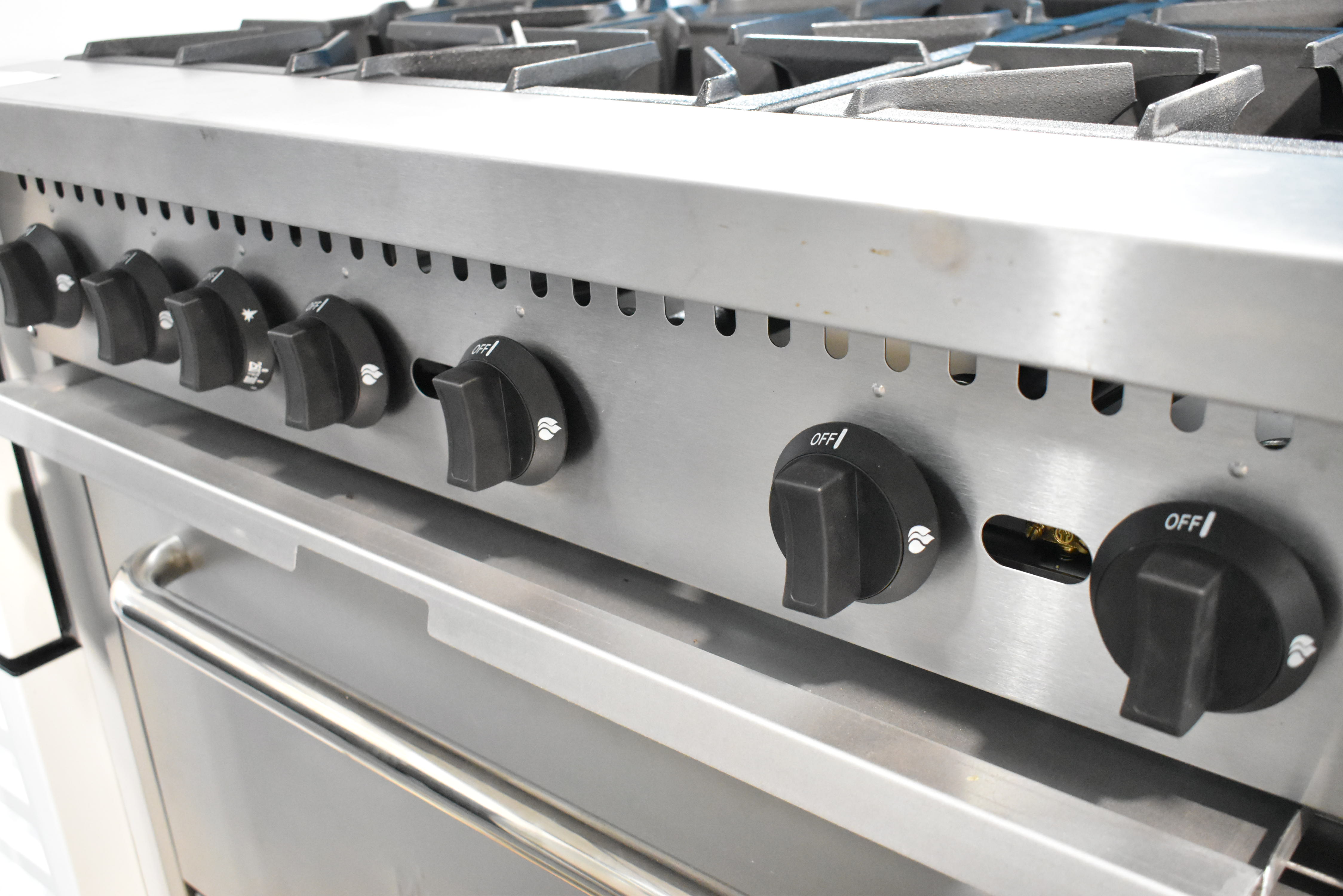 Commercial range control knobs for gas valve operation