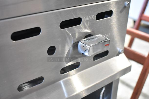 Vulcan VICM48-101 stainless steel 48" cheese melter, natural gas, 40,000 BTU, brand new and scratch and dent condition.
