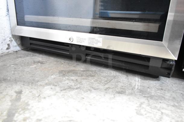AvaValley 342WRC220SZ wine cooler with stainless steel trim and full glass door. Scratch and dent condition. 115V, 1 phase.