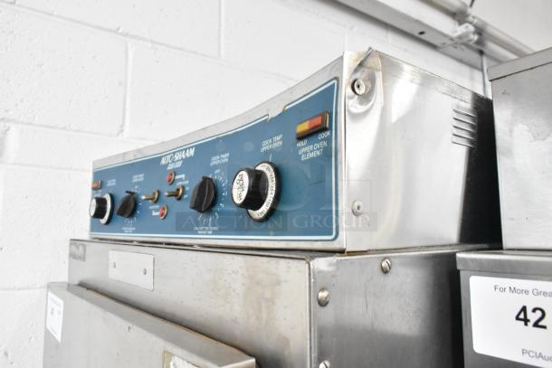 Alto Shaam 1000-TH-I Halo Heat stainless steel commercial Cook N Hold oven with control panel, on casters, 208-240V, 1 phase.