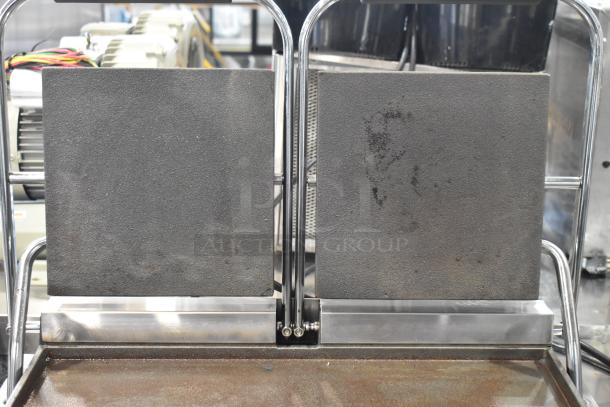 2019 Avantco 177P85S stainless steel commercial double panini press, 120 volts, 1 phase, condition showing usage wear.