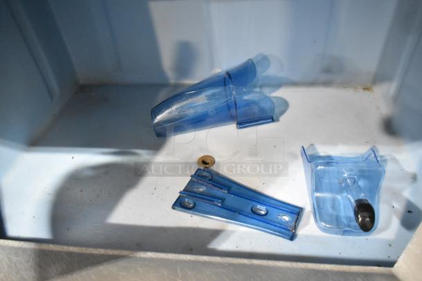 Manitowoc SY1805W stainless steel commercial ice head on bin. Includes blue plastic components, 208-230V, 1 phase.