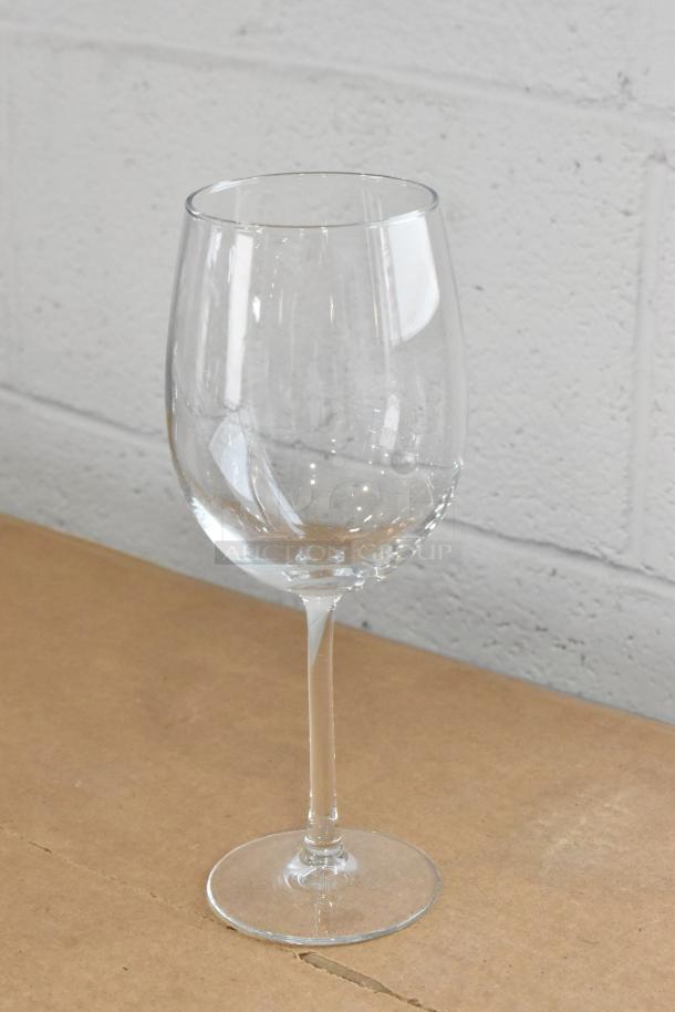 Acopa Select Flora 19 oz. Customizable Wine Glass on display, pristine condition, simple elegant design.