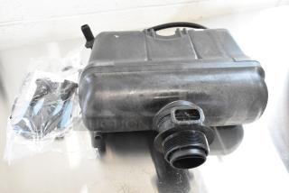 BRAND NEW Flushmate M-101526-F3A 1.6 GPF replacement system with push button. Slight cosmetic dents visible.