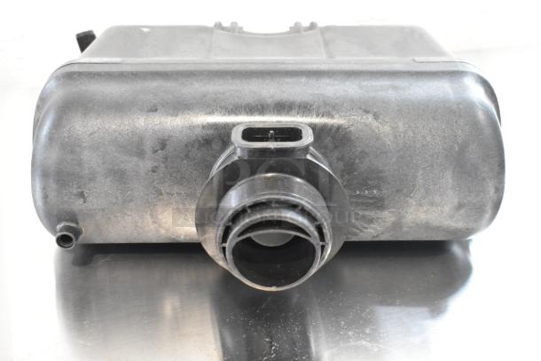 BRAND NEW Flushmate M-101526-F3A 1.6 GPF replacement system, scratch and dent, with push button. Black finish.