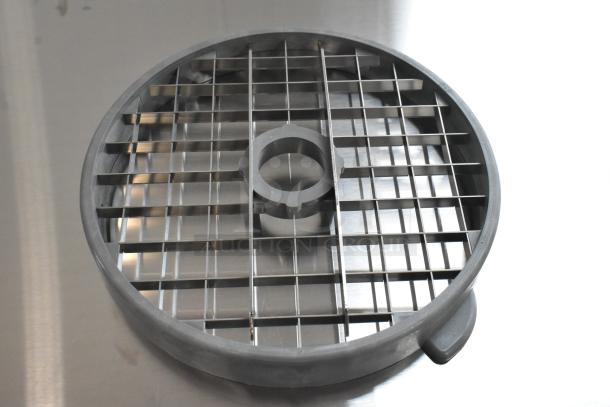 Brand new Robot Coupe 28114W dicing kit with 25/32" grid, minor scratches and dents, stainless steel and plastic construction.