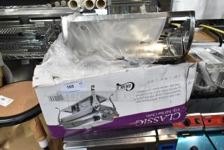 Brand new 407DL200A Choice Classic 8 Qt. Full Size Chafer in a slightly damaged box, stainless steel, with protective plastic.