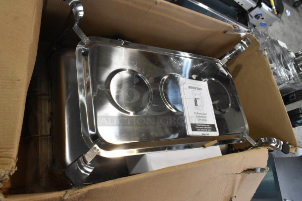 Brand new Choice Classic 8 Qt. full-size chafer, scratch and dent, in box. Stainless steel, sleek design, lid included.