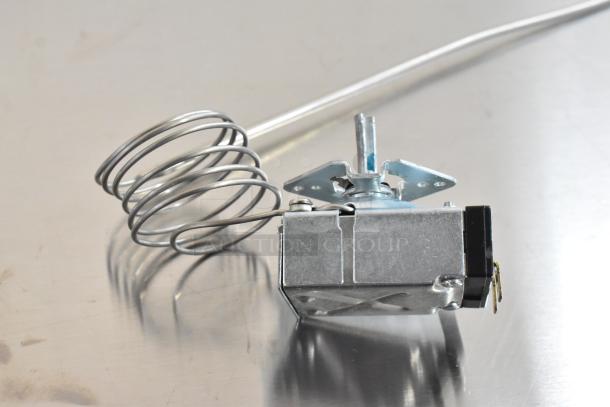 4 brand new scratch and dent items, including burner KX-234-36 and Pratica HW000110 circuit board, metal components.