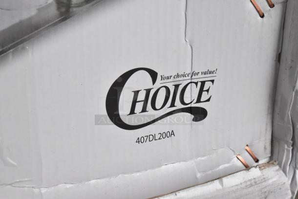 Box of Choice 407DL200A Classic 8 Qt. Chafer, brand new with minor dents, packaging shows brand logo and model number.
