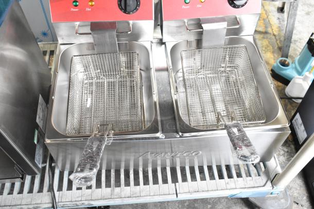 Brand new Avantco 177F102 dual tank electric fryer with 2 metal fry baskets and lids. 20 lb. capacity, 120V, 1 phase.