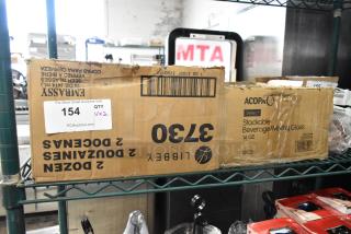 Box of Acopa Select 14 oz. Stackable Beverage/Mixing Glasses, model 5535714. New, scratch and dent condition.